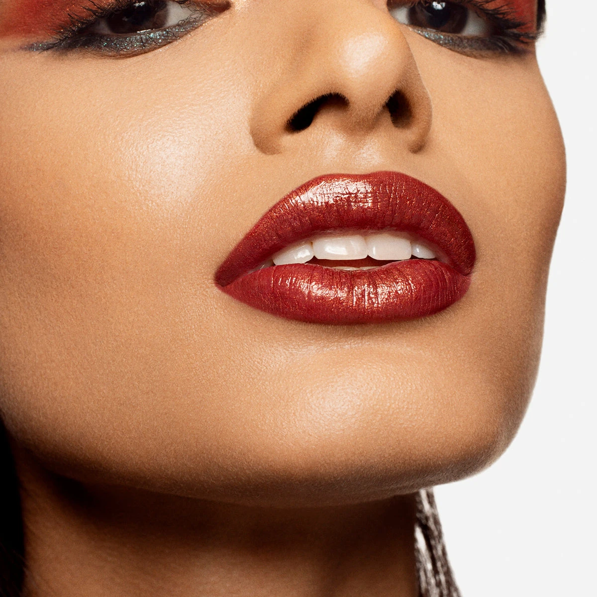 BYREDO Liquid Lipstick Vinyl Baiser Cosmique 172 5 BYREDO Liquid Lipstick Vinyl Baiser Cosmique 172 - Image 5