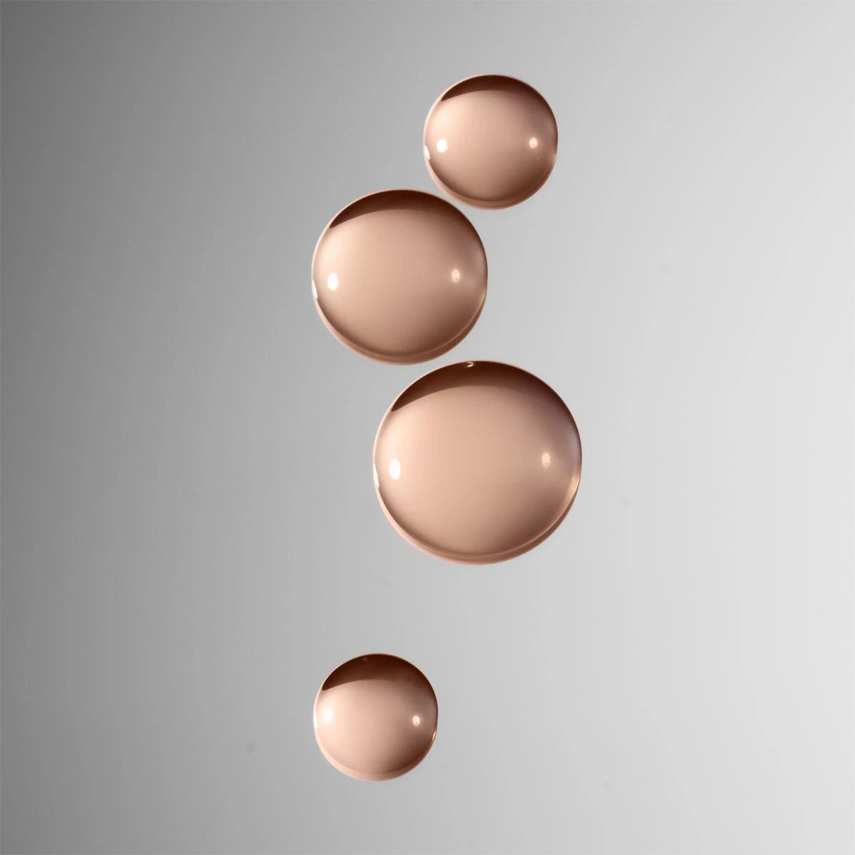 Eve Lom Radiance Repair Retinol Serum 3 Eve Lom Radiance Repair Retinol Serum - Image 3